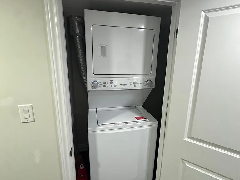 4 Priory Dr #BASEMENT — Photo 7
