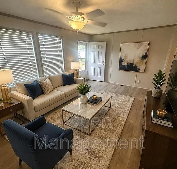 315 Kathy Cir #315KC — Photo 4