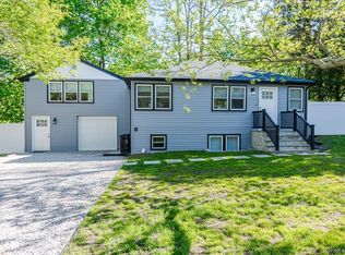 55 Hickory Road, Rocky Point, NY 11778