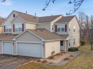 1667 Countryside Dr, Shakopee, MN 55379