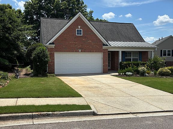 3rd image of 47 Blakewood Ct