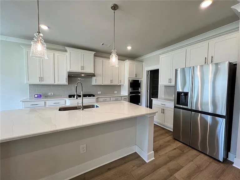 905 Winding Rose Dr — Photo 9