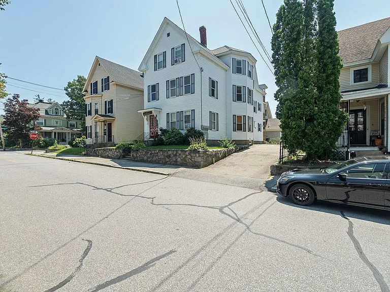 135 Sagamore St #2 — Photo 11