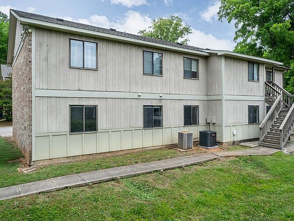 2nd image of 2805 Okelly St APT A