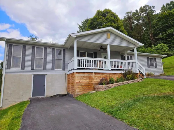 205 Finview St, Tazewell, VA 24651