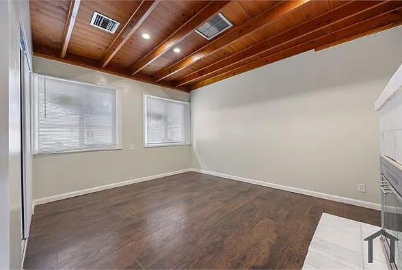 113 W Lancaster Blvd — Photo 12