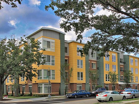 3rd image of 600 Barnes St NE #65e2cce2d