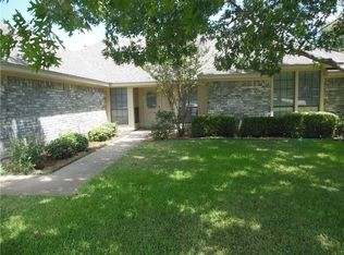 7416 Meadowview Ter, North Richland Hills, TX 76182