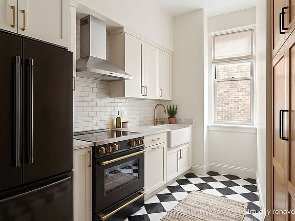 5th image of 320 W 86th St #5A