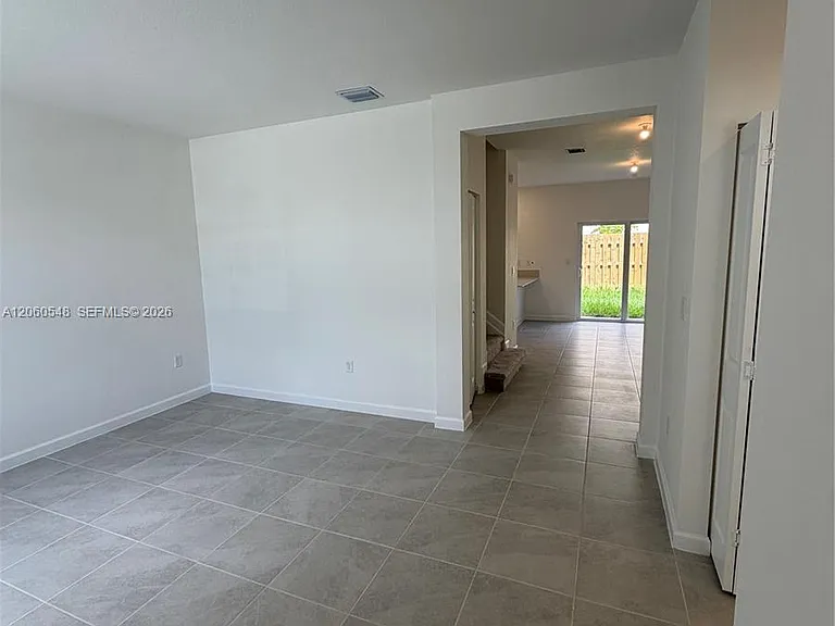 2664 SE 25th Rd #2664 — Photo 3