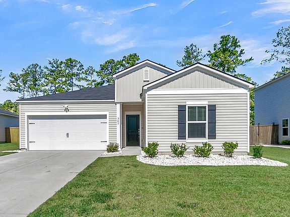 4th image of 303 Firewheel Ct