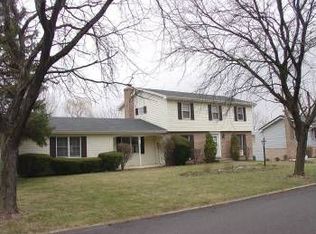 1704 Rosewood Ct, Orefield, PA 18069