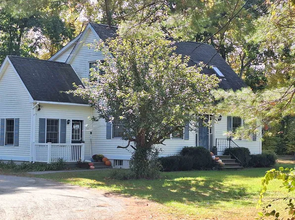53 Maplewood Circle, Walpole, NH 03608