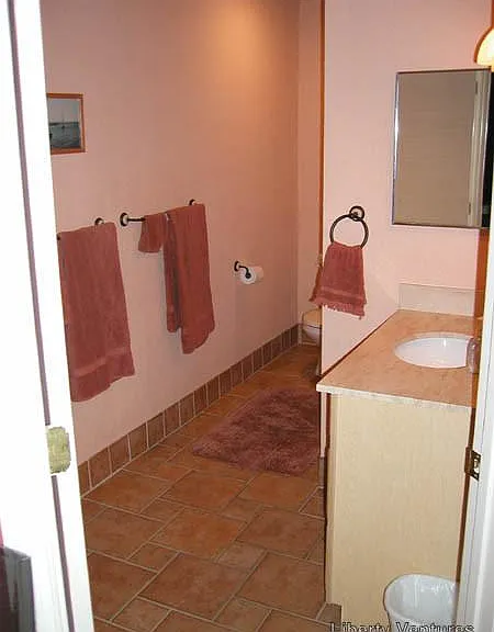 104 E Liberty St #1 — Photo 8