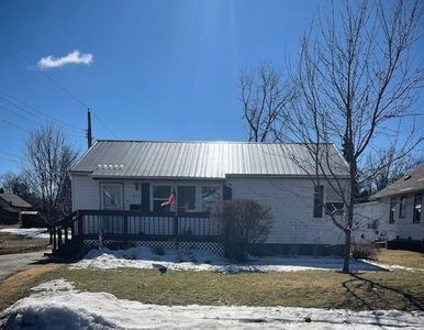 417 W 7th Ave, Fergus Falls, MN, 56537