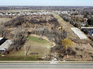 E Lincoln Hwy, New lenox, IL 60451