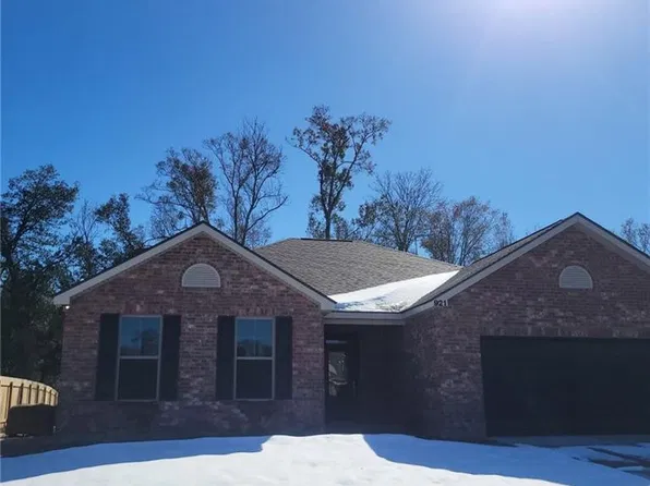 921 Dandelion Dr, Waggaman, LA 70094
