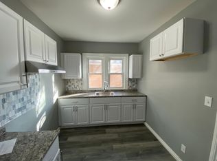 1220 Emerald Ave FLOOR 1, Chicago Heights, IL 60411