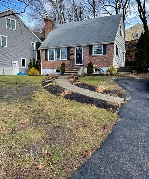 2 blocks to Lynch grade school, all sidewalks and crossing guard