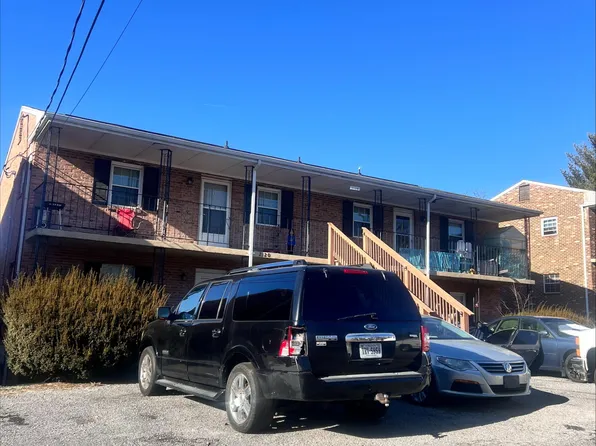 2120 Carvin St NE, Roanoke, VA 24012