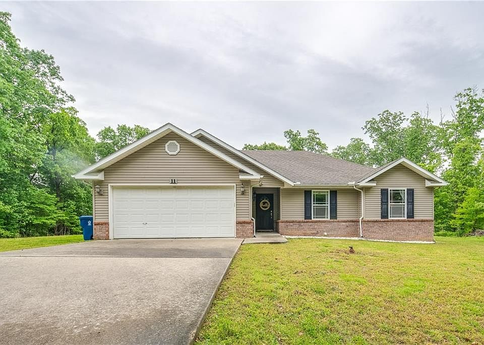 1st image of 11 Bobwith Ln