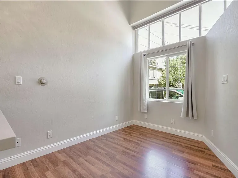 1509 San Anselmo Ave — Photo 1