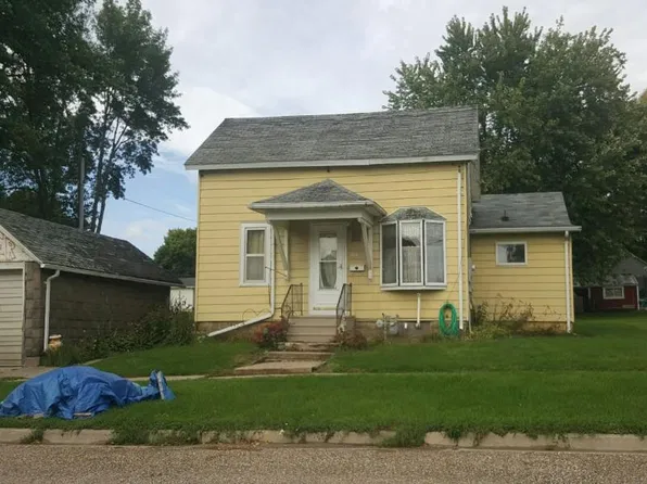 204 1st Ave NE, Tripoli, IA 50676