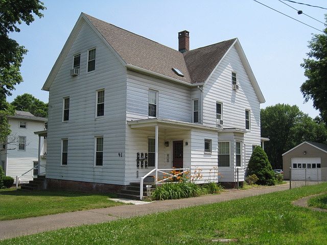 41 Bretton Road