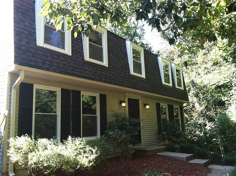 2nd image of 11028 Howland Dr
