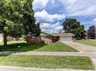 1301 Cornish Rd, Troy, OH 45373