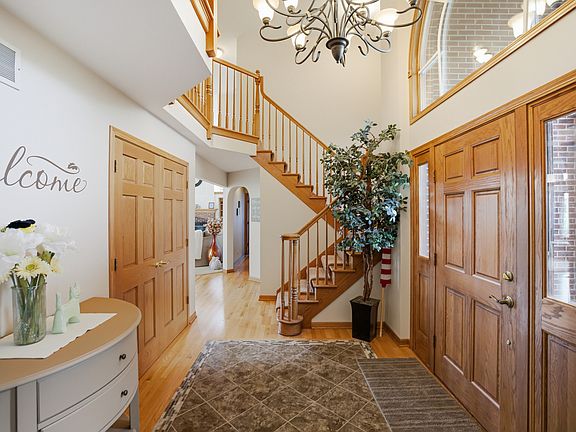 5th image of 1399 Medinah Dr
