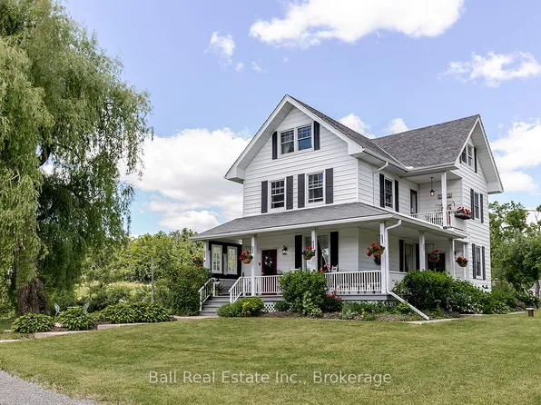 734 Tara Rd, Selwyn, ON K0L 1T0