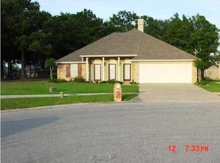 102 Greenwich Pl, Youngsville, LA 70592