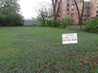 2222 Stewart Ave, Saint Paul, MN 55116