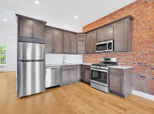 372 13th St APT 3, Brooklyn, NY 11215
