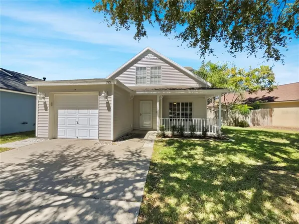 1901 Falling Star Ln, Lutz, FL 33549