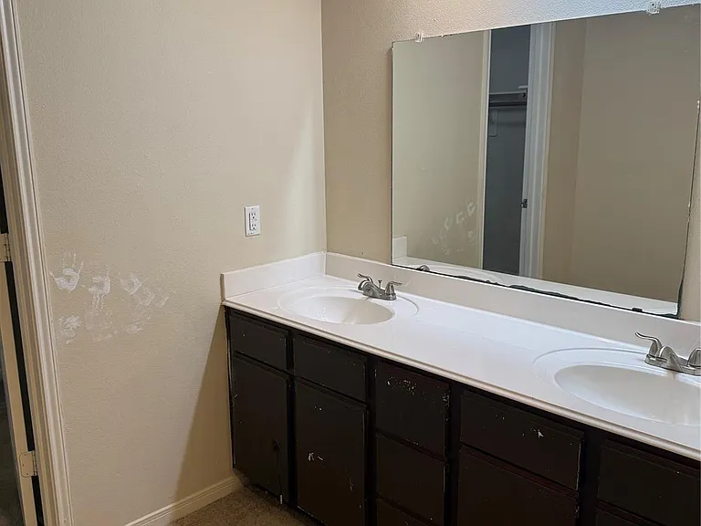 1330 Reedpoint Dr — Photo 15