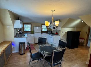 29 Wolf Ave FLOOR 2, Malverne, NY 11565