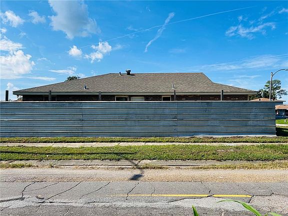 5th image of 7500 Avon Park Blvd