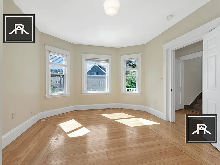 33 Champney St #2 — Photo 6