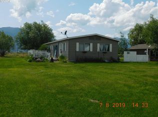 811 Anderson St, Haines, OR 97833