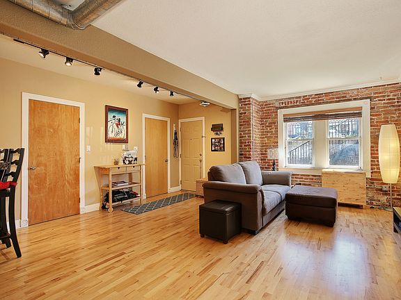 5th image of 1319 E 17th Ave