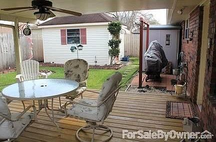 2nd image of 1521 Giuffrias Ave