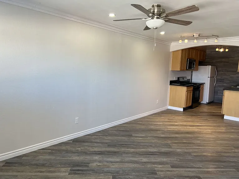 Acre Heights Apartments — Photo 26