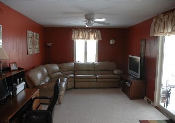 4th image of 468 Willow Green Dr
