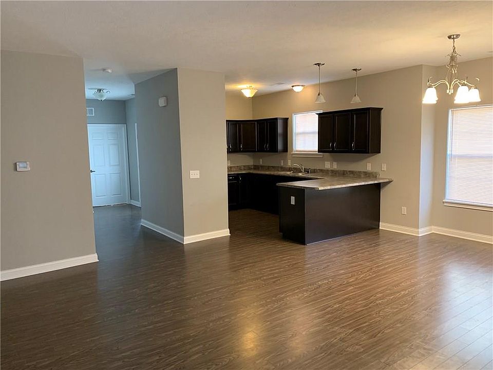 507 Maple Leaf Dr Greencastle IN Zillow