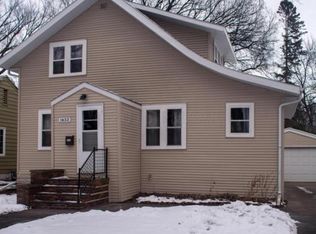 1433 10th Ave S, Fargo, ND 58103