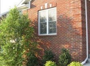 1100 Augusta Dr, Lawrenceburg, KY 40342