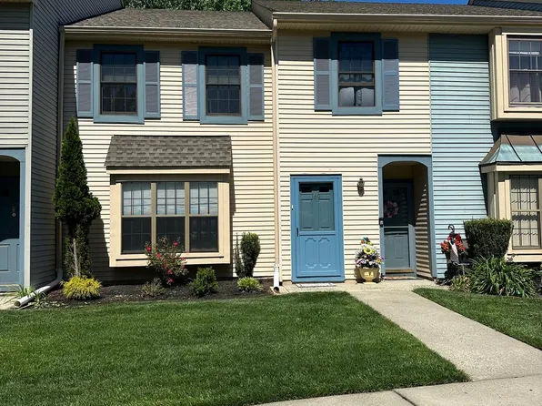 159 Wyndham Pl, Robbinsville, NJ 08691