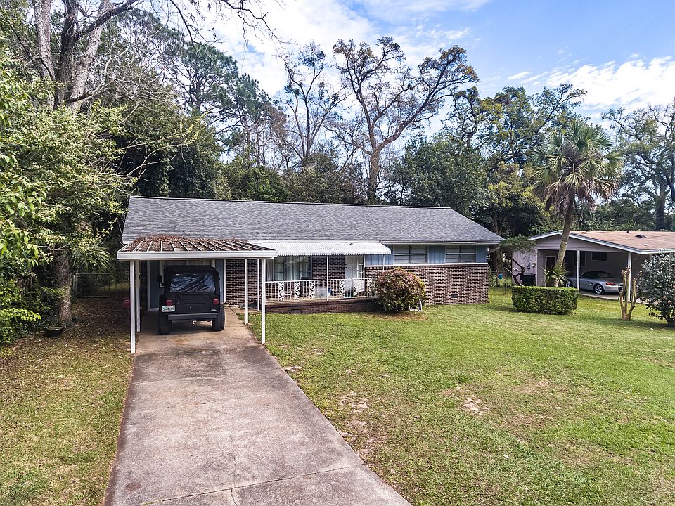 1st image of 411 Berkshire Dr